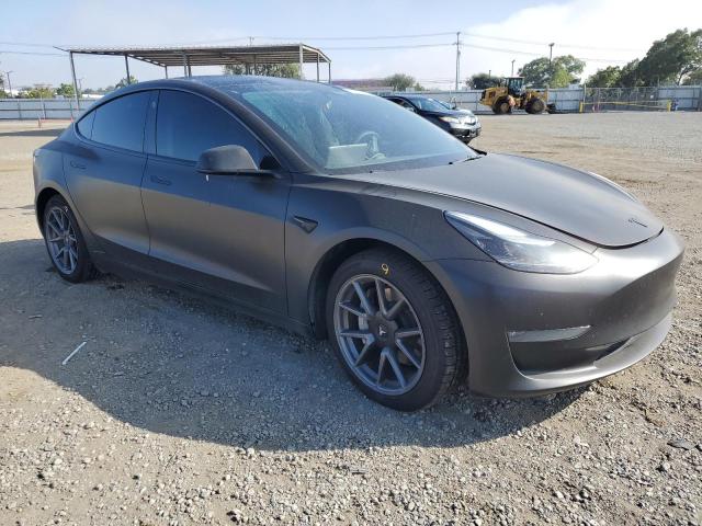 5YJ3E1EB7NF267028 - 2022 TESLA MODEL 3 შავი ფოტო 4