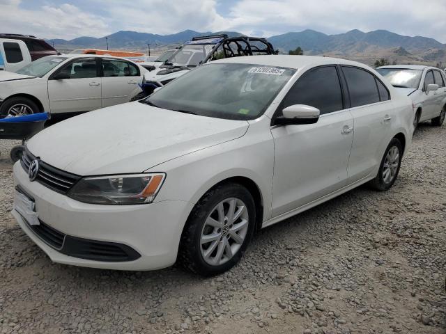 2013 VOLKSWAGEN JETTA SE, 