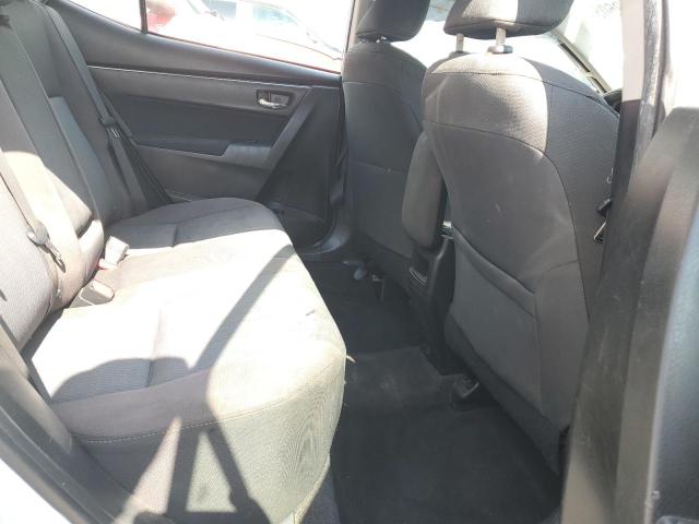 5YFBURHE5JP804397 - 2018 TOYOTA COROLLA L WHITE photo 10