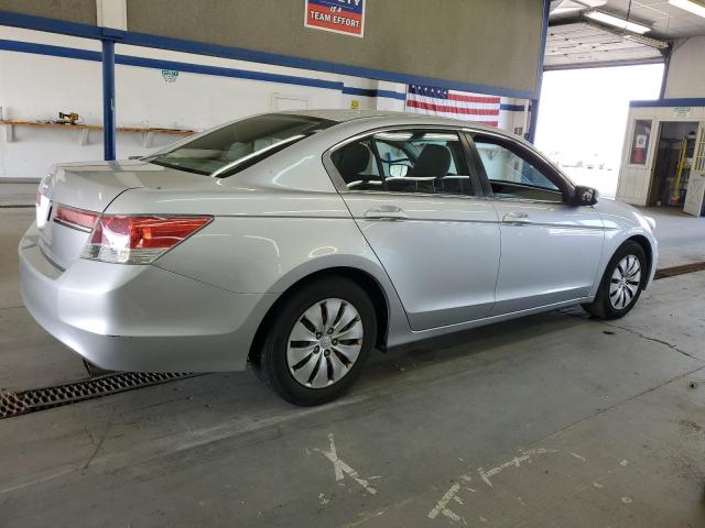 1HGCP2F33BA148941 - 2011 HONDA ACCORD LX 银色 照片 3