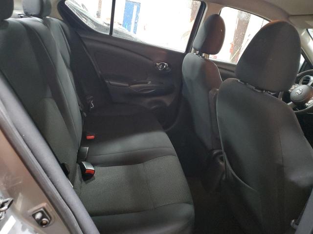 3N1CN7AP5DL893328 - 2013 NISSAN VERSA S GRAY photo 10
