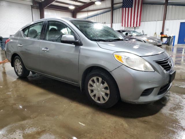 3N1CN7AP5DL893328 - 2013 NISSAN VERSA S GRAY photo 4