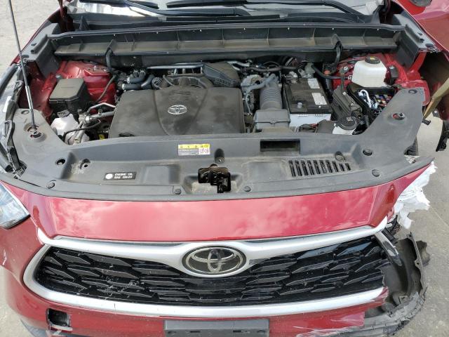 5TDGZRBH0NS565574 - 2022 TOYOTA HIGHLANDER XLE RED photo 12