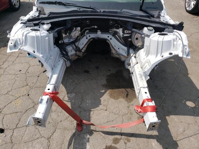 1G1FJ1R61J0119982 - 2018 CHEVROLET CAMARO ZL1 WHITE photo 11