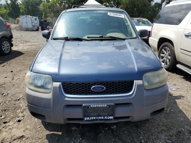 1FMYU03185KB46312 - 2005 FORD ESCAPE XLT BLUE photo 5