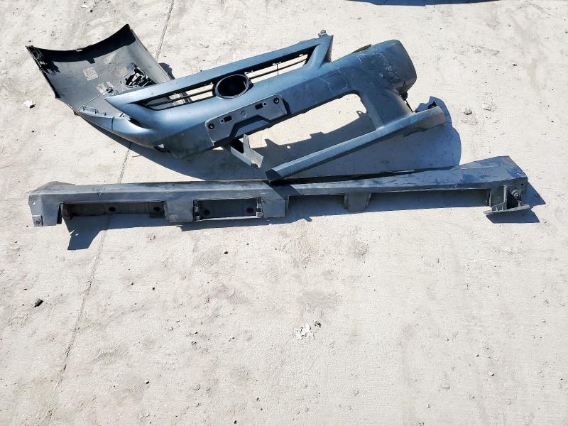 JTKJF5C78D3065765 - 2013 TOYOTA SCION TC 蓝色 照片 12