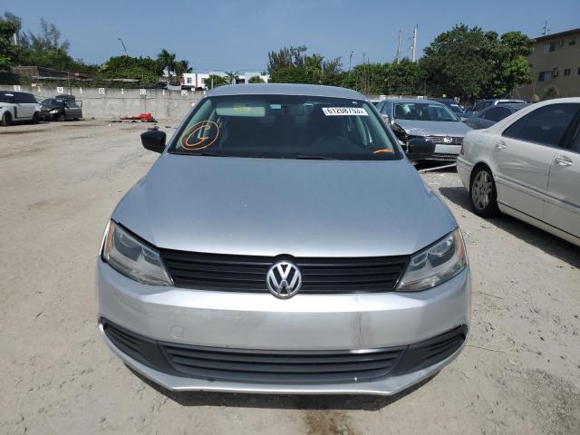 3VW2K7AJ0BM307541 - 2011 VOLKSWAGEN JETTA BASE فضي صورة 5