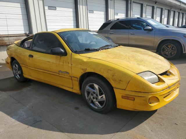 1G2JB12F427473792 - 2002 PONTIAC SUNFIRE SE YELLOW photo 4