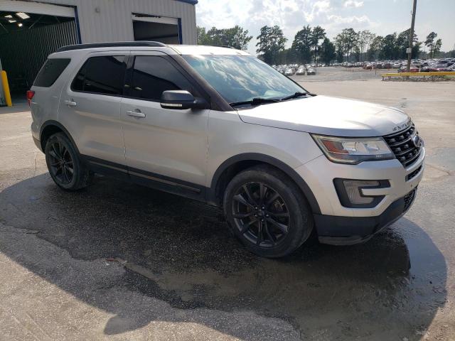 1FM5K8D86HGC44037 - 2017 FORD EXPLORER XLT ვერცხლისფერი ფოტო 4
