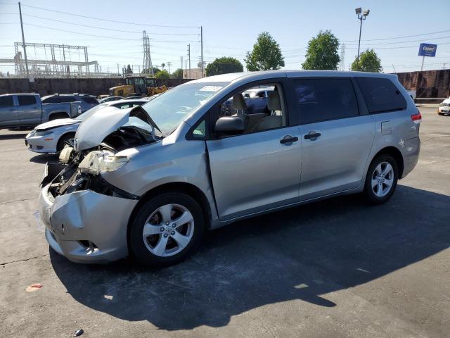 5TDKA3DC7BS008771 - 2011 TOYOTA SIENNA BASE SILVER photo 1