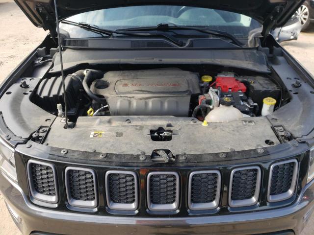 3C4NJDDBXKT849063 - 2019 JEEP COMPASS TRAILHAWK GRAY photo 11