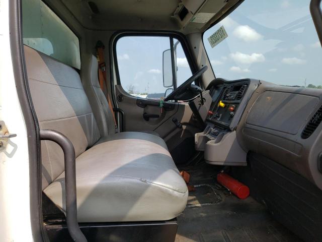 1FVACWDT18DAC7346 - 2008 FREIGHTLINER M2 106 MEDIUM DUTY WHITE photo 5