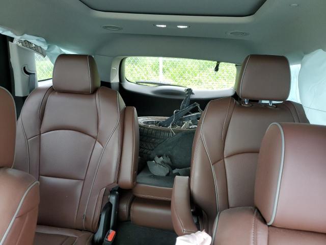 5GAERDKW7KJ133051 - 2019 BUICK ENCLAVE AVENIR WHITE photo 10