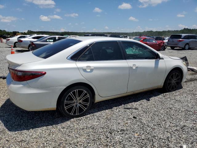 4T1BF1FK9GU156302 - 2016 TOYOTA CAMRY LE WHITE photo 3