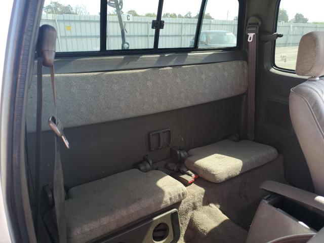 5TESN92NXYZ685773 - 2000 TOYOTA TACOMA XTRACAB PRERUNNER თეთრი ფოტო 11