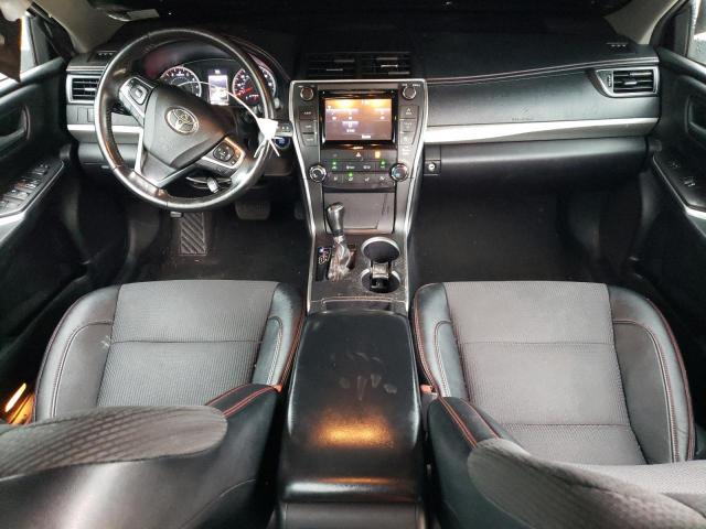 4T1BF1FK6HU372769 - 2017 TOYOTA CAMRY SE LE 白色 照片 8