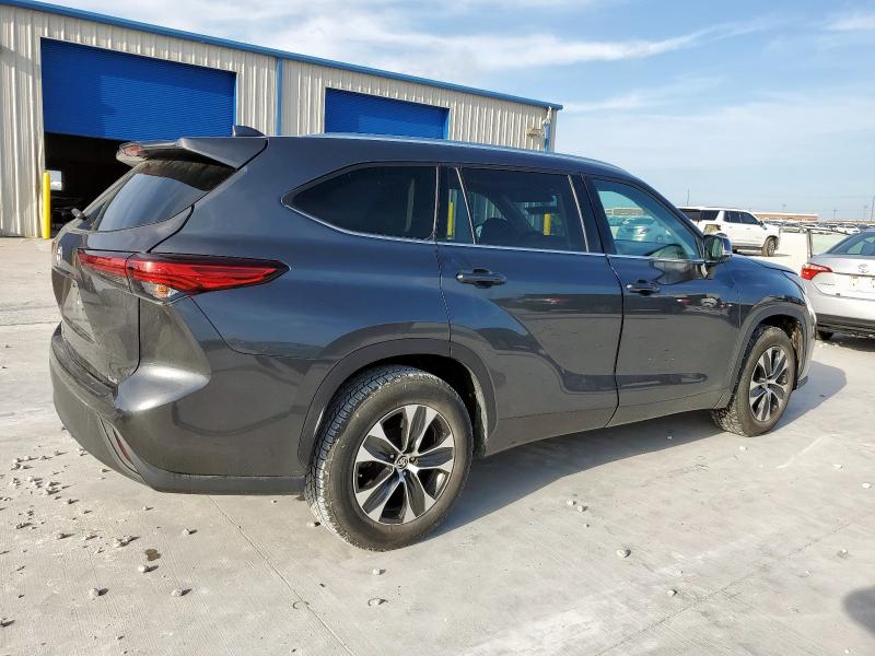 5TDGZRAH1LS005528 - 2020 TOYOTA HIGHLANDER XLE SILVER photo 3