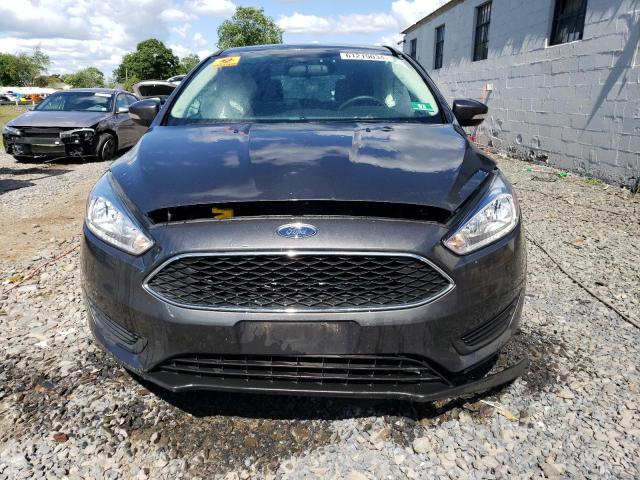 1FADP3K28JL291009 - 2018 FORD FOCUS SE GRAY photo 5