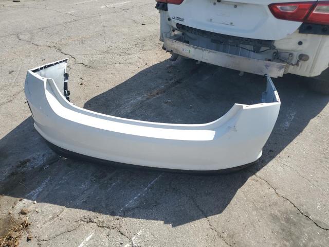 1G1ZD5ST1JF266425 - 2018 CHEVROLET MALIBU LT WHITE photo 12