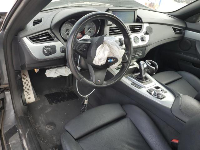 WBALM1C50BE633213 - 2011 BMW Z4 SDRIVE35IS GRAY photo 8