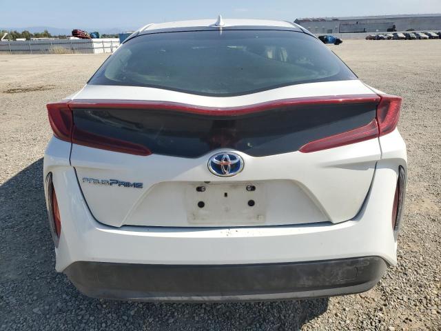JTDKARFP9H3056141 - 2017 TOYOTA PRIUS PRIM თეთრი ფოტო 6
