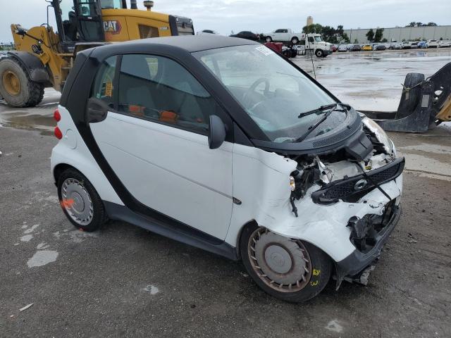 WMEEJ3BA9DK685489 - 2013 SMART FORTWO PURE WHITE photo 4