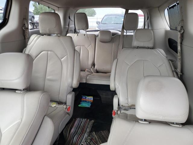 2C4RC1EG2JR132050 - 2018 CHRYSLER PACIFICA TOURING L PLUS SILVER photo 10