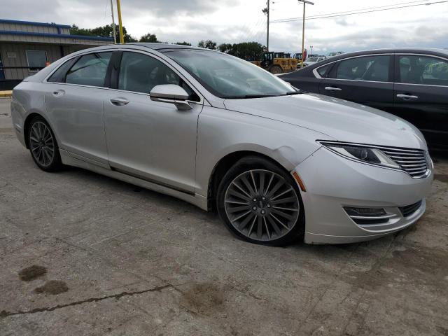 3LN6L2LU3FR608692 - 2015 LINCOLN MKZ HYBRID SILVER photo 4