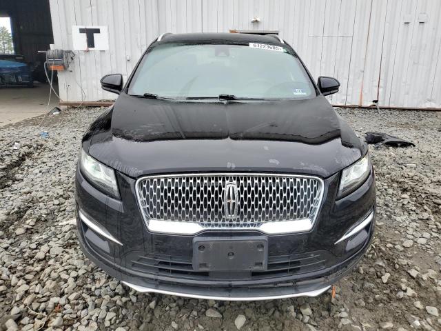 5LMCJ3D95KUL43234 - 2019 LINCOLN MKC RESERVE Noir photo 5