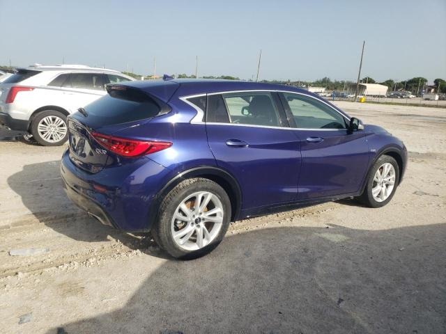 SJKCH5CP5HA038015 - 2017 INFINITI QX30 BASE BLUE photo 3