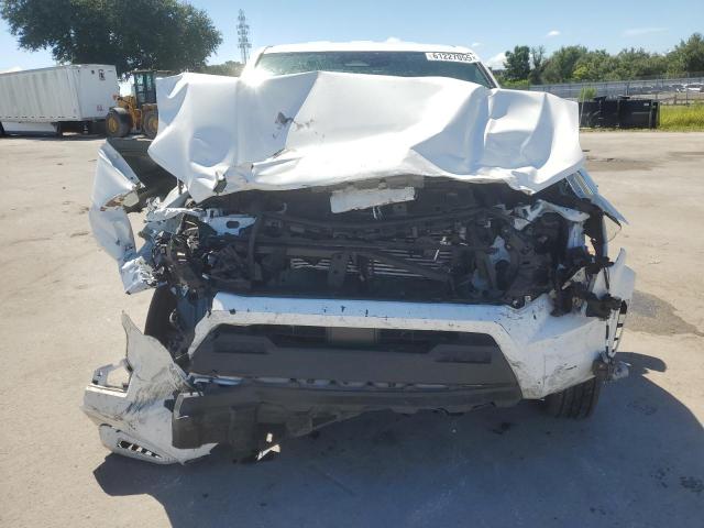 3TYKD5HN4RT001144 - 2024 TOYOTA TACOMA DOUBLE CAB WHITE photo 5