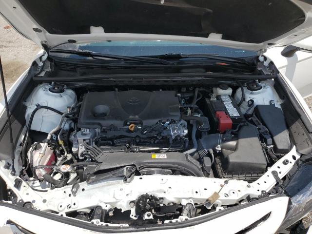 4T1G11AK8RU250279 - 2024 TOYOTA CAMRY SE NIGHT SHADE WHITE photo 11