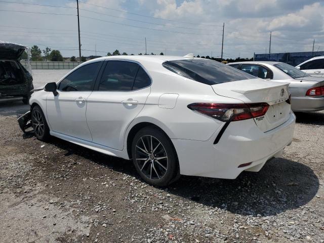 4T1G11AK8RU250279 - 2024 TOYOTA CAMRY SE NIGHT SHADE WHITE photo 2