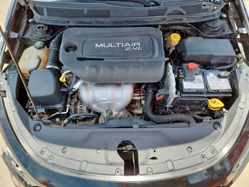 1C3CDFBB4FD392733 - 2015 DODGE DART SXT შავი ფოტო 11