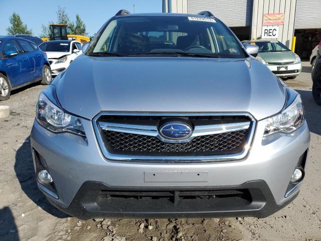 JF2GPABC9HH233932 - 2017 SUBARU CROSSTREK PREMIUM SILVER photo 5