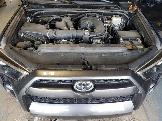 JTEBU5JR6G5382065 - 2016 TOYOTA 4RUNNER SR5/SR5 PREMIUM 灰色 照片 11