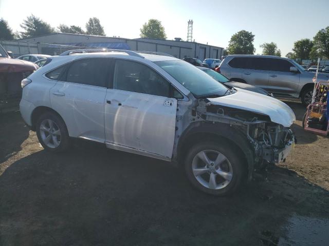 2T2BK1BA3DC160881 - 2013 LEXUS RX 350 BASE WHITE photo 4