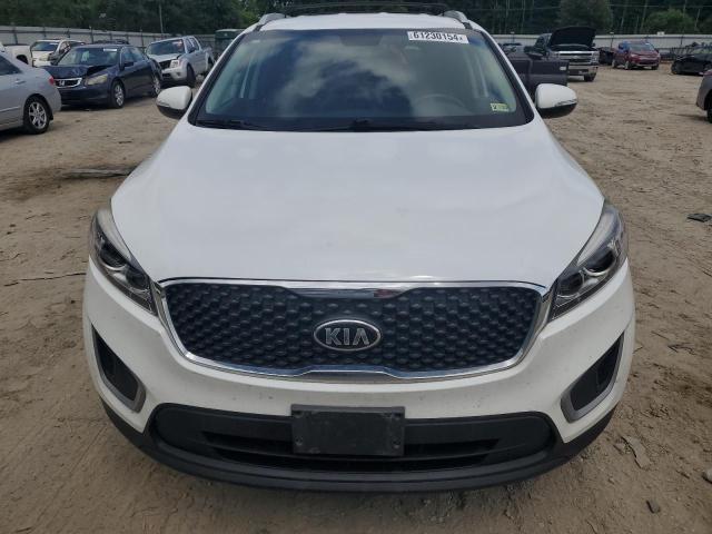 5XYPGDA37JG342244 - 2018 KIA SORENTO LX WHITE photo 5