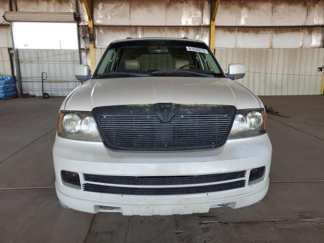 5LMFU27586LJ08006 - 2006 LINCOLN NAVIGATOR WHITE photo 5