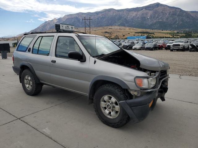 JN8AR05Y3WW221546 - 1998 NISSAN PATHFINDER LE 银色 照片 4
