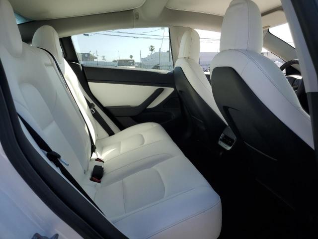 5YJ3E1EB6LF802010 - 2020 TESLA MODEL 3 WHITE photo 11
