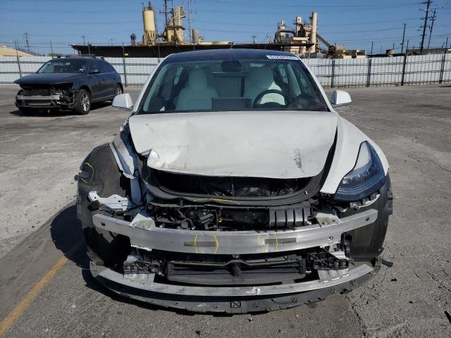 5YJ3E1EB6LF802010 - 2020 TESLA MODEL 3 WHITE photo 5