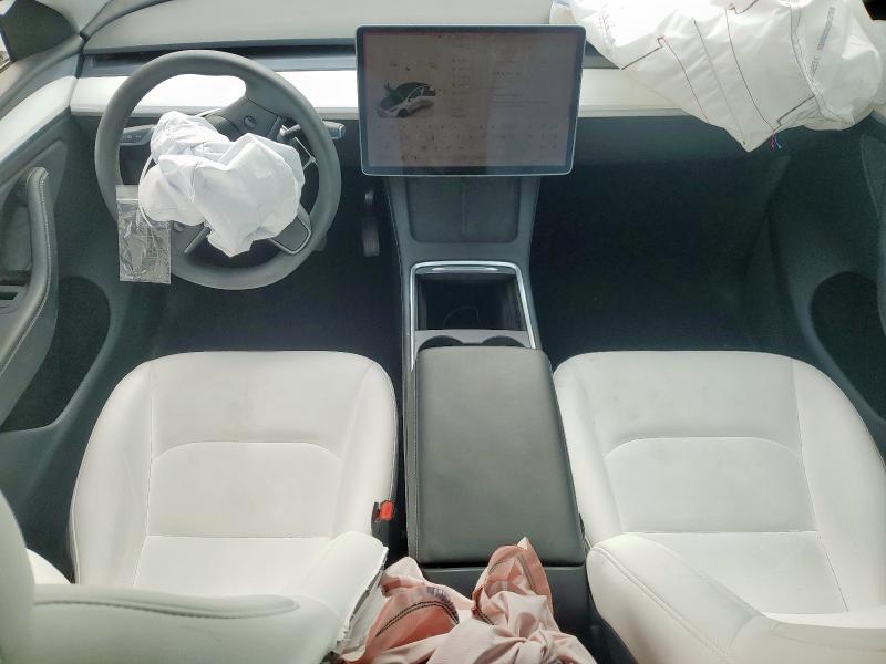 7SAYGDEE7PA178350 - 2023 TESLA MODEL Y WHITE photo 8