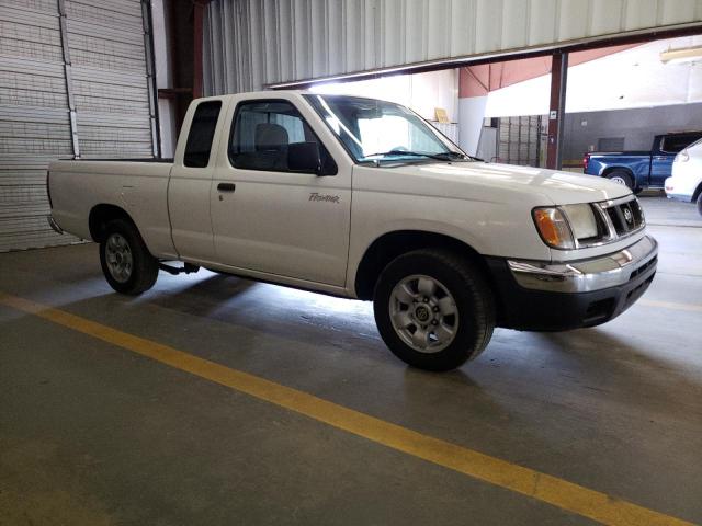 1N6DD26SXYC405249 - 2000 NISSAN FRONTIER KING CAB XE WHITE photo 4