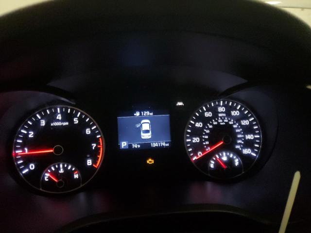 5XXGT4L33KG309532 - 2019 KIA OPTIMA LX WHITE photo 9