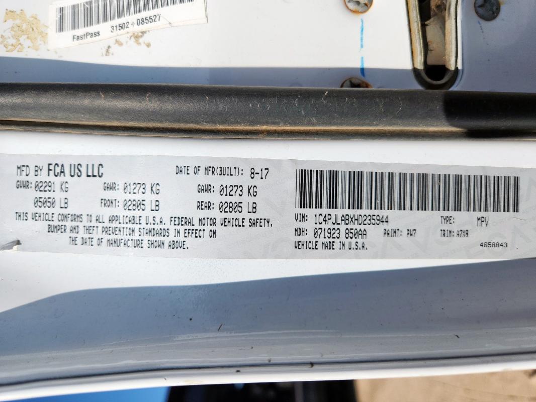 1C4PJLABXHD235944 - 2017 JEEP CHEROKEE SPORT 白色 照片 13