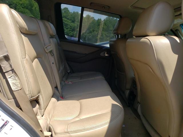 5N1AR18U46C622188 - 2006 NISSAN PATHFINDER LE WHITE photo 11