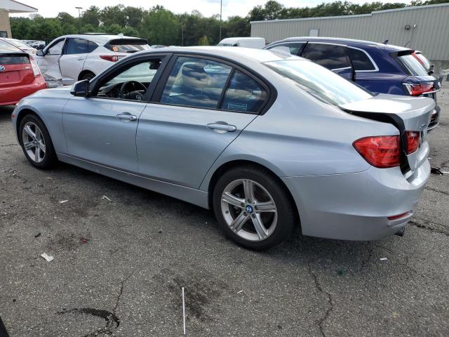 WBA3C3G50FNS73598 - 2015 BMW 320 I XDRIVE SILVER photo 2