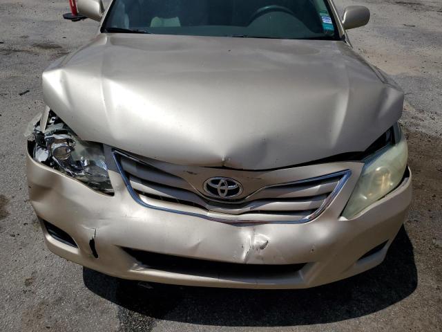 4T1BF3EK8BU137696 - 2011 TOYOTA CAMRY BASE 棕色 照片 11