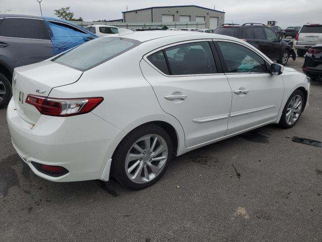 19UDE2F33GA020927 - 2016 ACURA ILX BASE WATCH PLUS WHITE photo 3